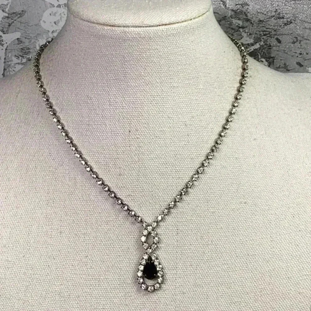 Rhinestone Vintage Bling Necklace with Black Pendant